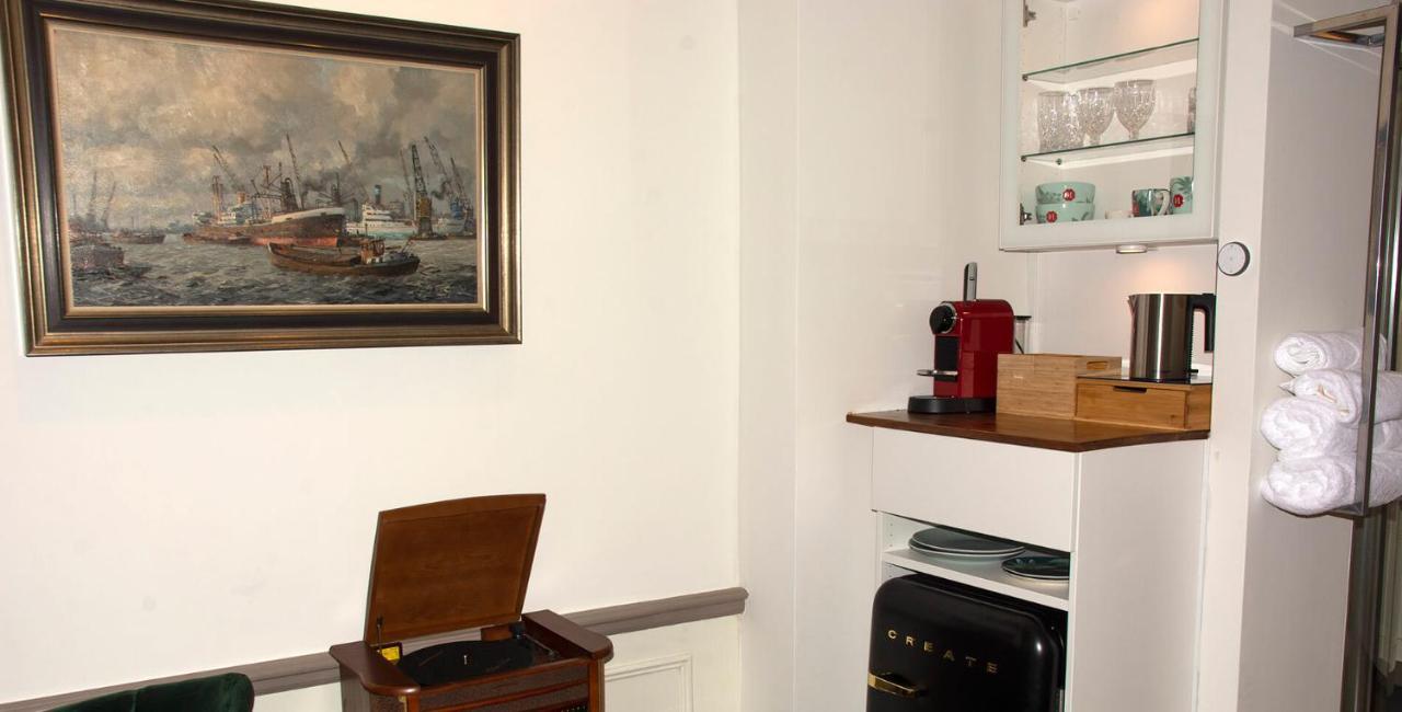 B&B Belle Chambre - Luxe In Art Deco Stijl Dordrecht Exterior photo